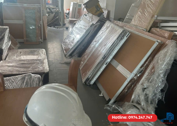 Chuyển showroom TPHCM