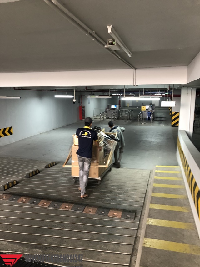 Các yếu tố ảnh hưởng đến chi phí vận chuyển nhà Quận 12